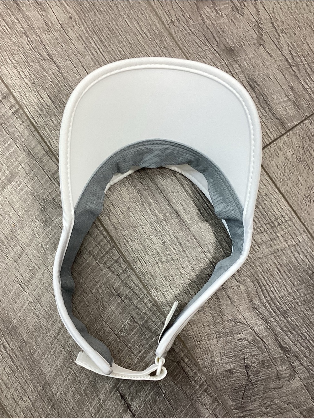 Alo Performance Eclipse Visor - Picture 5 of 8